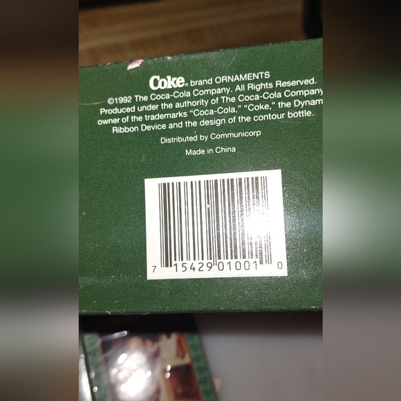 Vintage bundle 1990's Coca Cola Santa Ornaments & Cards New In Boxes Great Gift - Picture 11 of 11